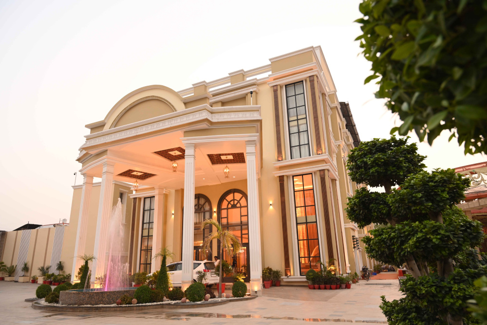 Hotel Krinoscco, Ayodhya